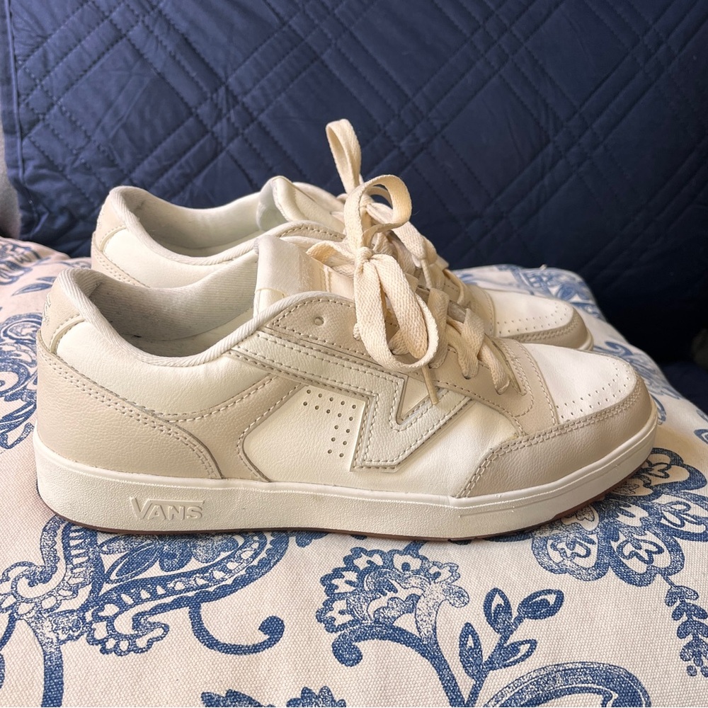 Vans Lowland Comfycush V Men’s Sz 8 Women’s Sz 9.5